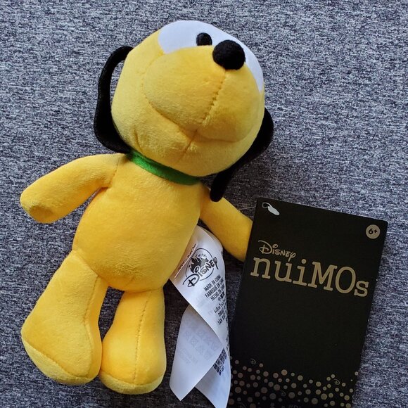 Disney nuiMOs Pluto plush - pluto poseable nuimo